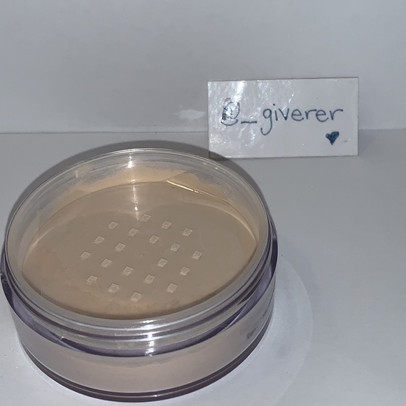 La Mer 05 Translucent La Poudre RARE Discontinued - Picture 2 of 11